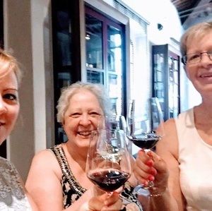 Meet your Posher, Linda